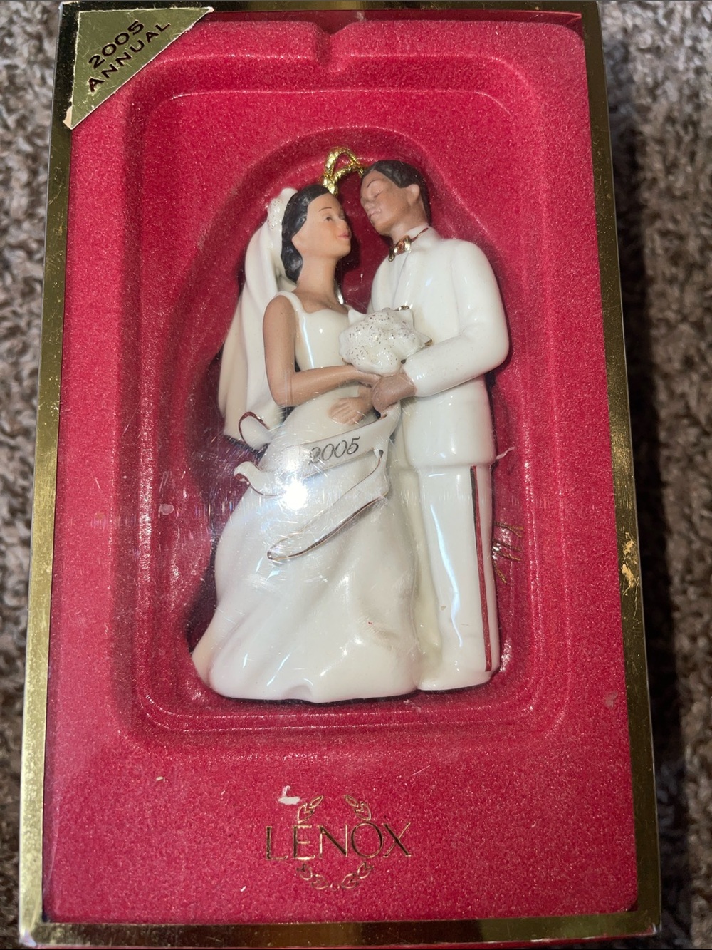Lenox White and Gold Bride & Groom Wedding Ornament - 2005